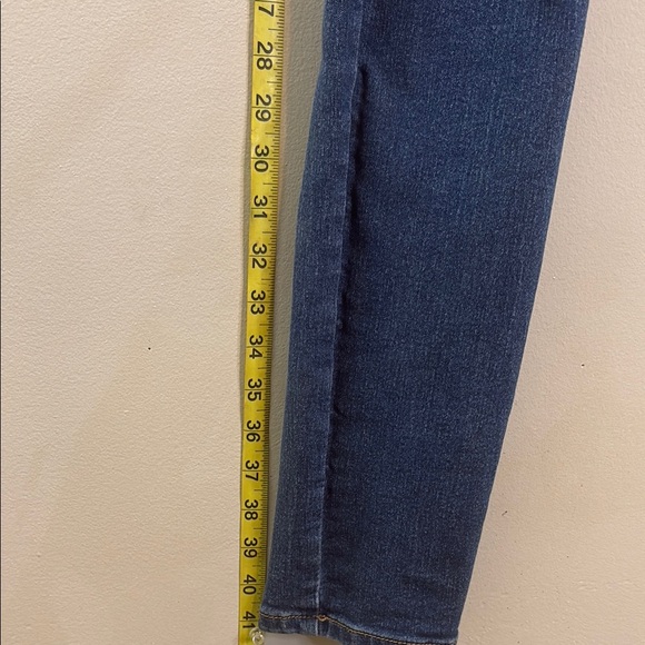 Fashion Nova - Picture 2 of 8